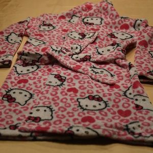 Hello Kitty Fuzzy Robe
